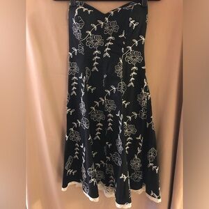White House/Black Market embroidered sun dress